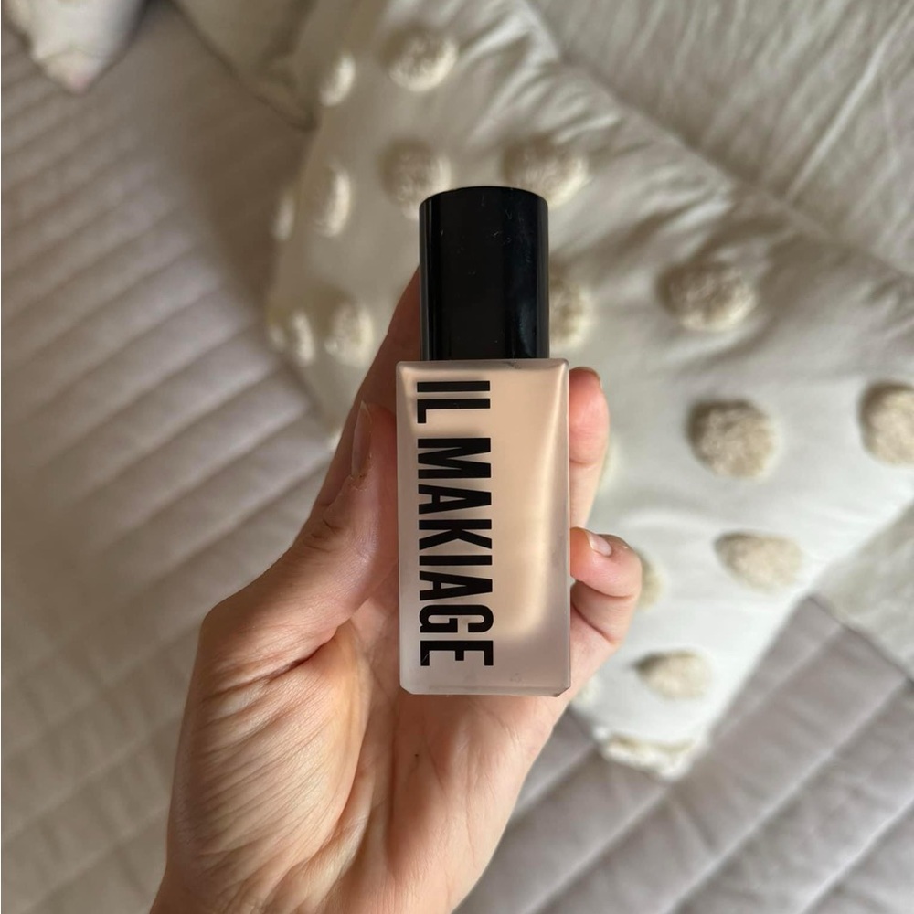 Il Makiage Woke Up Like This Foundation - shade #35